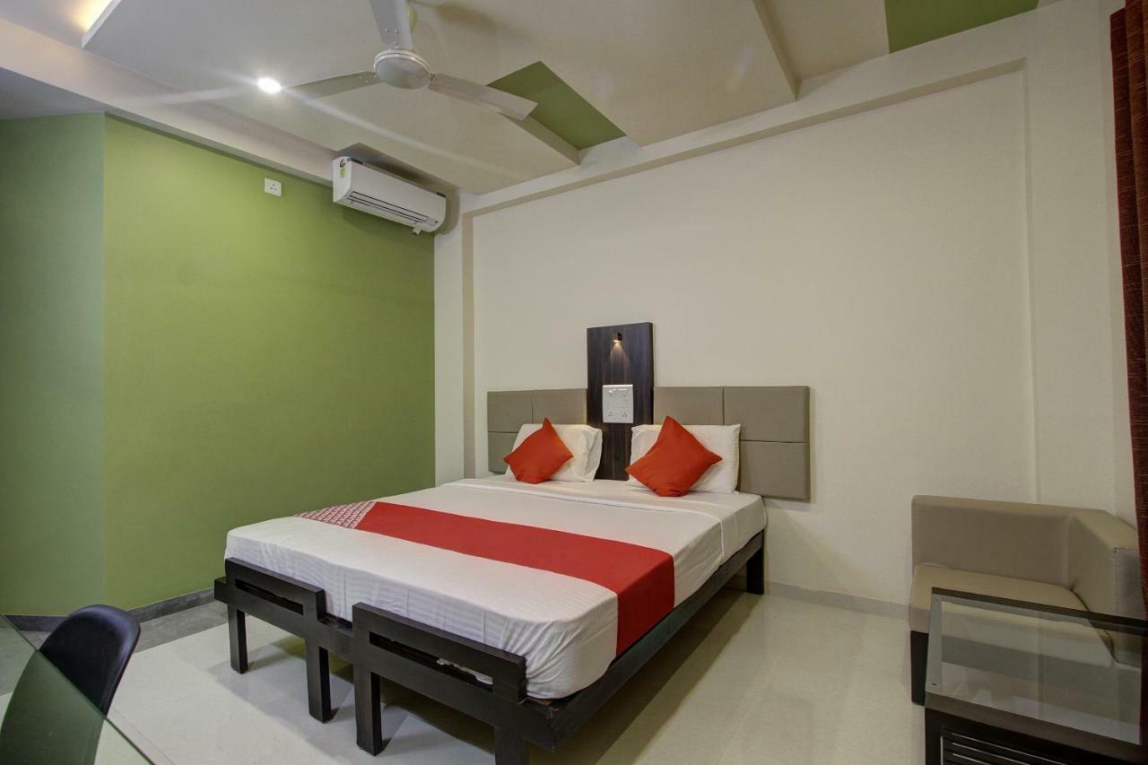 Oyo 39568 Alekha Gateway Hotel Sirsi Екстериор снимка