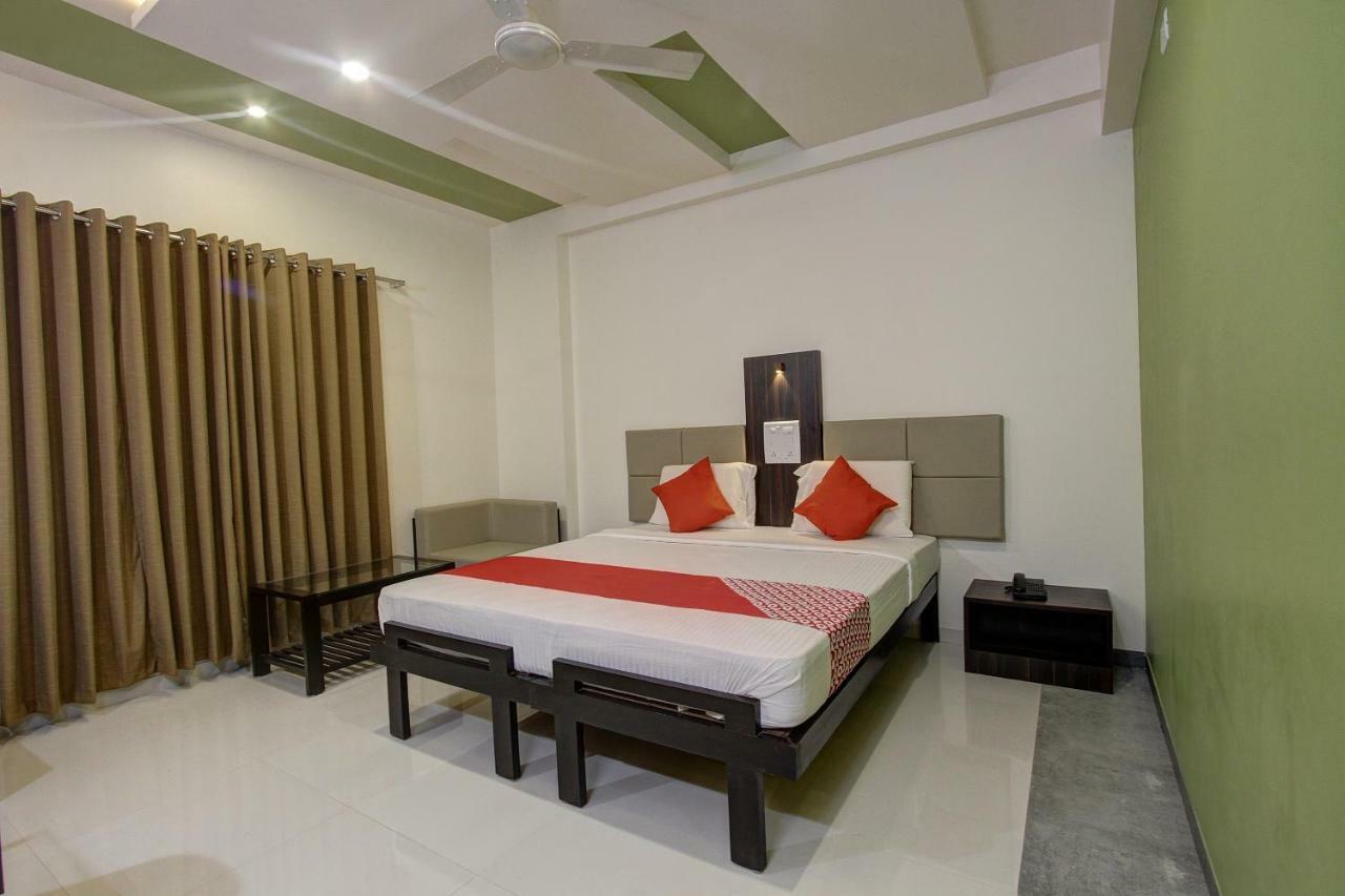 Oyo 39568 Alekha Gateway Hotel Sirsi Екстериор снимка